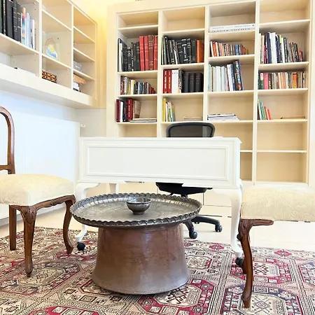 Villa Centrally Located Very Large W Pool Jakuz And Car Park