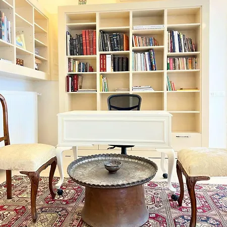 Villa Centrally Located Very Large W Pool Jakuz And Car Park Fethiye