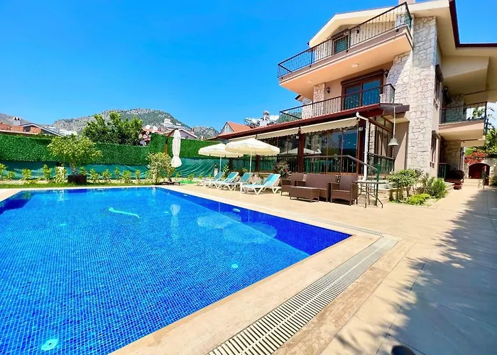 Centrally Located Very Large W Pool Jakuz And Car Park * Fethiye
